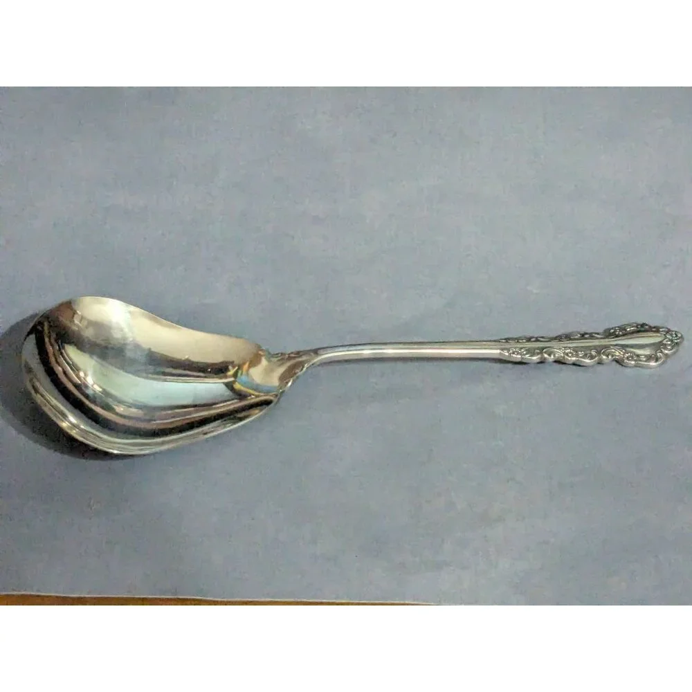 Oneida SHELLEY Casserole Spoon 8 3/4